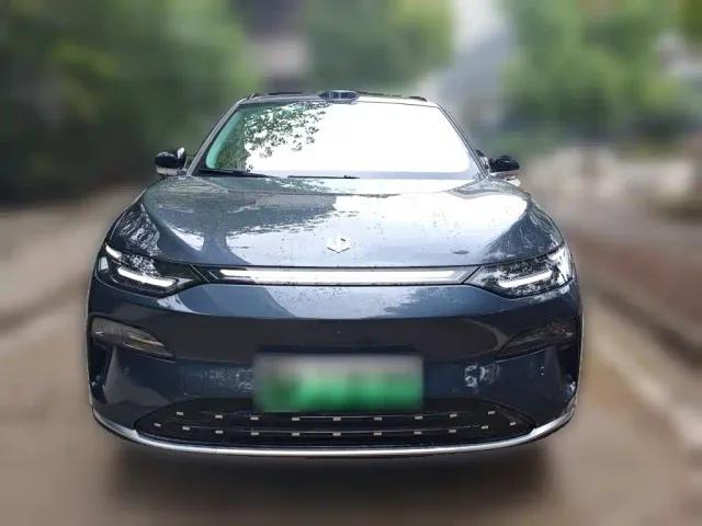 Leapmotor C11 — Фото автомобиля 2