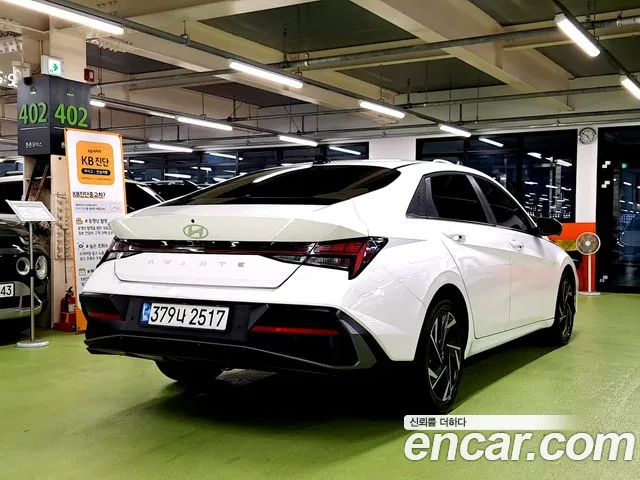 Фотография автомобиля — Hyundai AVANTE