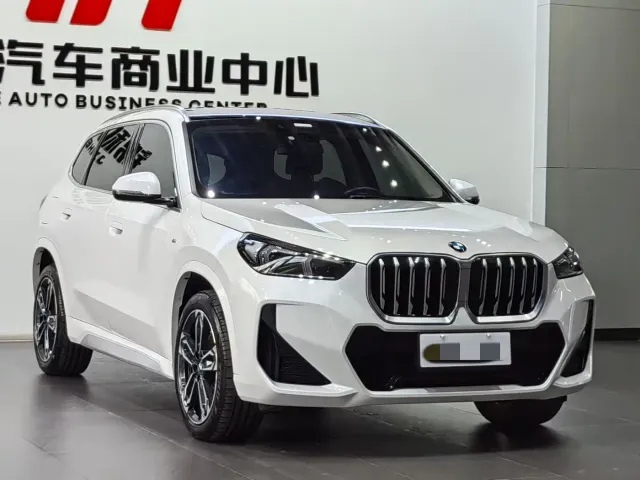 BMW X1 — Фото автомобиля 3