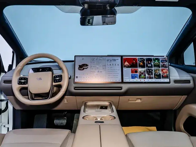 Li Auto i6 — Фото автомобиля 24