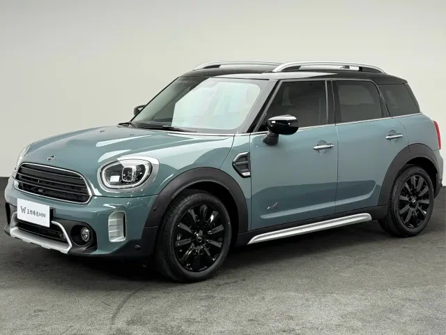 Фотография автомобиля — MINI COUNTRYMAN