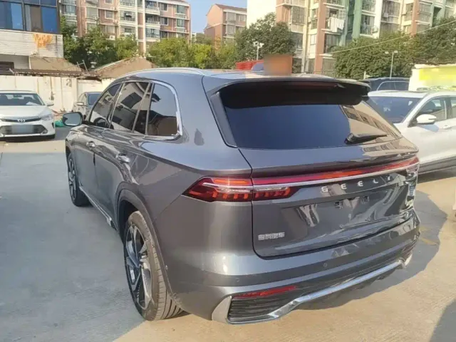 Geely Xingyue L — Фото автомобиля 4