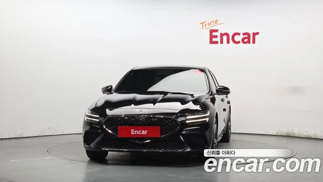 Genesis G70 Новый G70 Бензин 2.5T 2WD — Фото автомобиля 2
