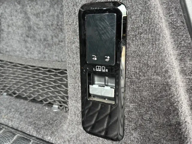 Land Rover Range Rover Sport — Фото автомобиля 14