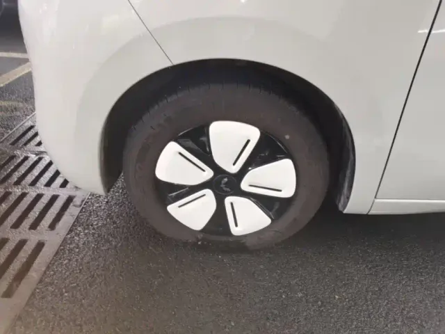 Wuling Hongguang Mini EV — Фото автомобиля 22