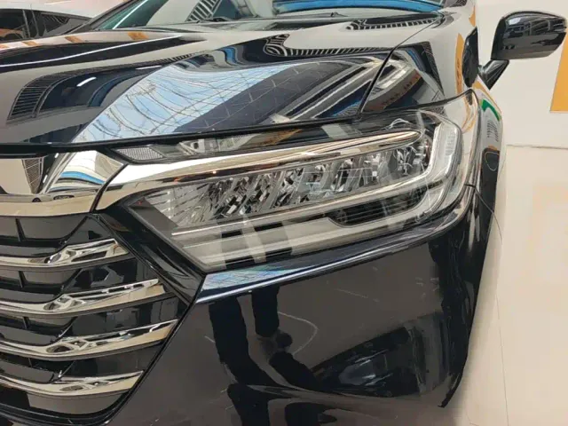 Honda Odyssey — Фото автомобиля 23