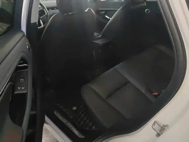 Land Rover Range Rover Evoque — Фото автомобиля 11