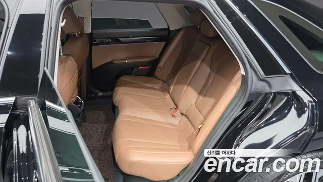 Hyundai Grandeur GN7 — Фото автомобиля 16