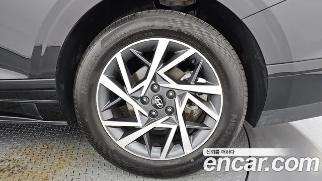 Hyundai Grandeur GN7 — Фото автомобиля 6