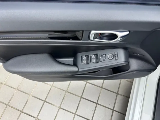 Honda Civic — Фото автомобиля 15