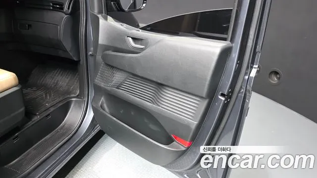 Hyundai Staria Staria Карго 5 мест — Фото автомобиля 24
