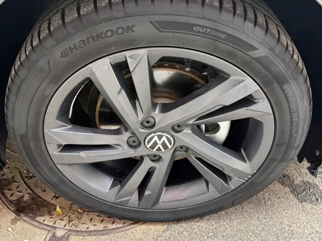 Volkswagen Golf — Фото автомобиля 24