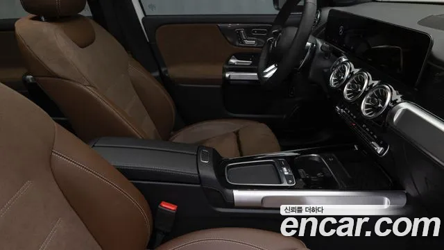 Mercedes-Benz GLB-Class — Фото автомобиля 18