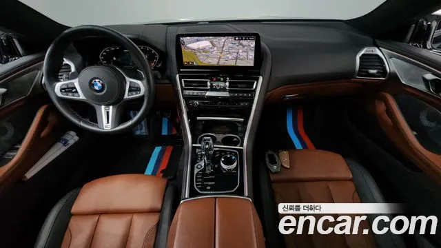 BMW 8 Series G15 — Фото автомобиля 7