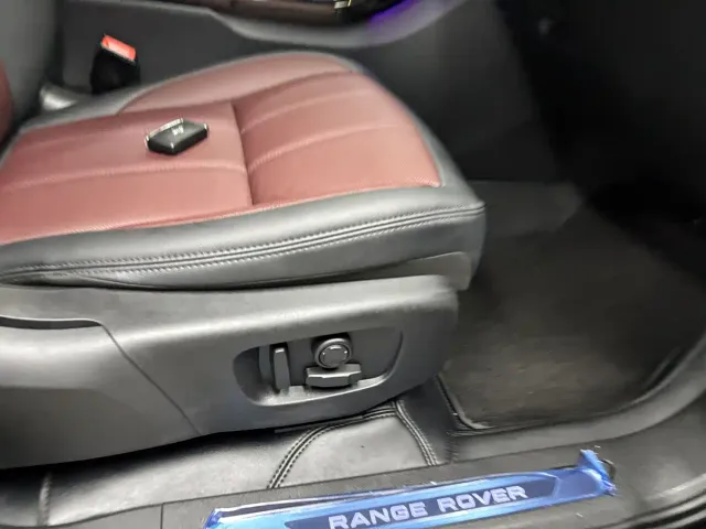 Land Rover Range Rover Evoque — Фото автомобиля 28