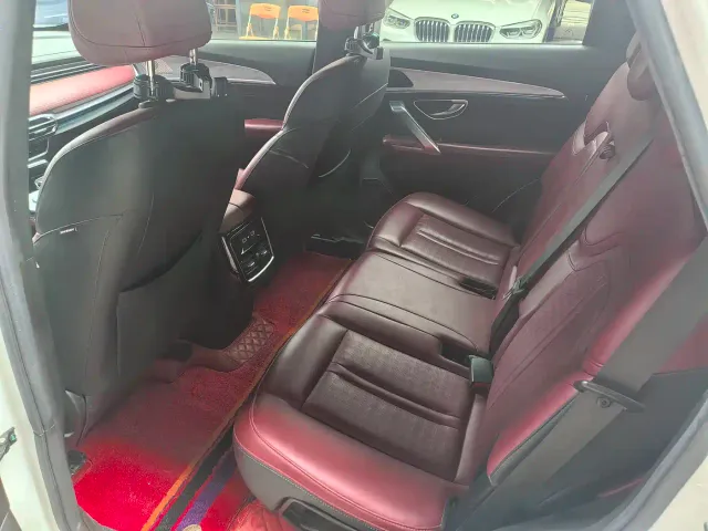 Jetour X70 — Фото автомобиля 5