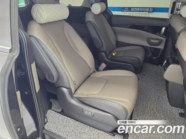 Kia Canival Новый Carnival 4 поколение 9 мест Signature — Фото автомобиля 12