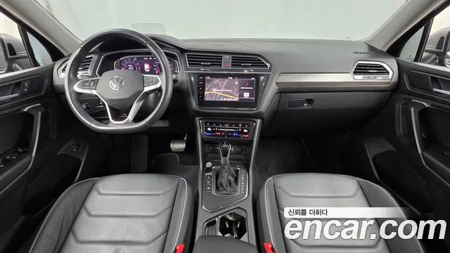 Volkswagen Tiguan — Фото автомобиля 7