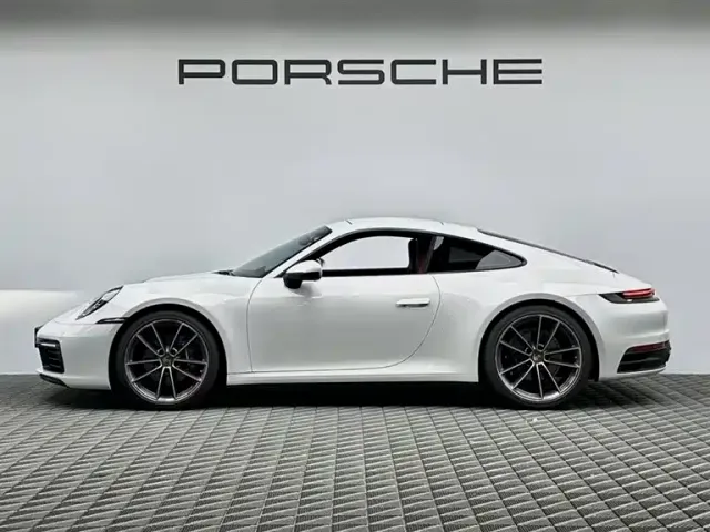 Porsche 911 — Фото автомобиля 4