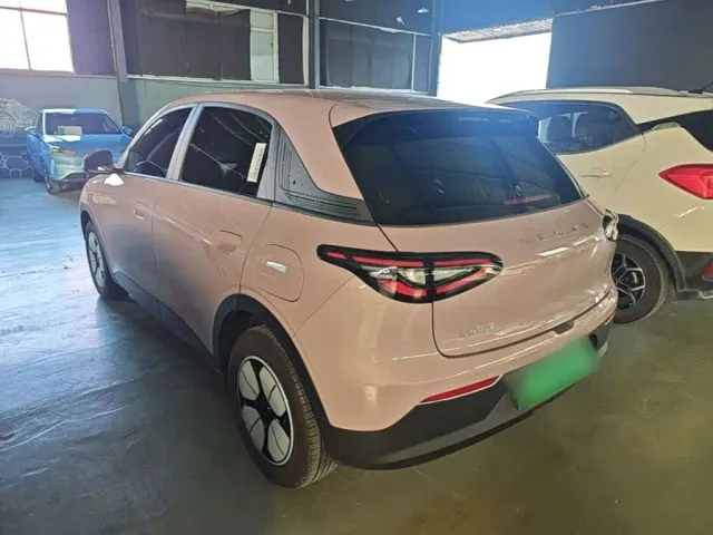 Geely Starry Wish — Фото автомобиля 4