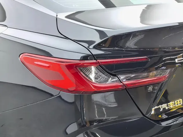 Toyota Camry — Фото автомобиля 13