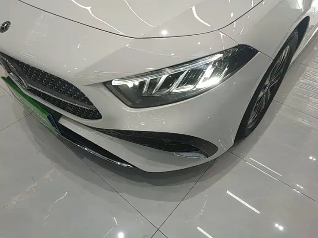 Mercedes-Benz A-Class — Фото автомобиля 23