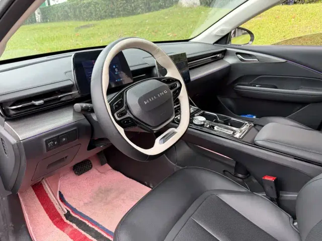Wuling Starlight — Фото автомобиля 7