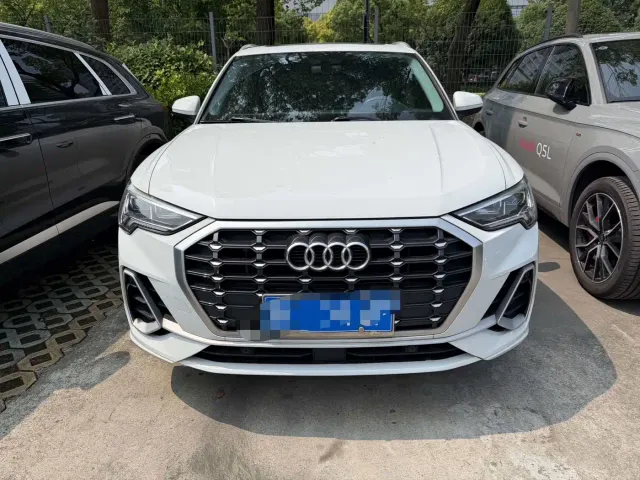 Audi Q3 — Фото автомобиля 2