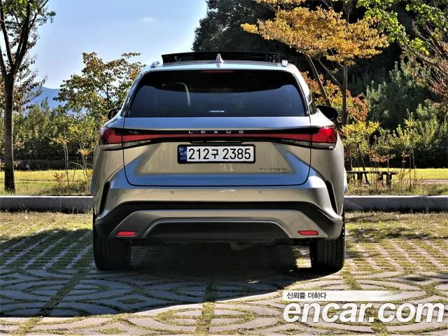 Lexus RX RX350h 5th Gen — Фото автомобиля 4