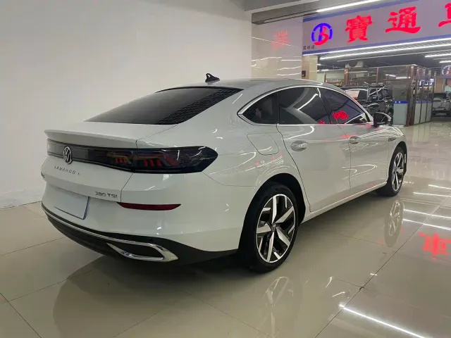 Volkswagen Lamando — Фото автомобиля 6