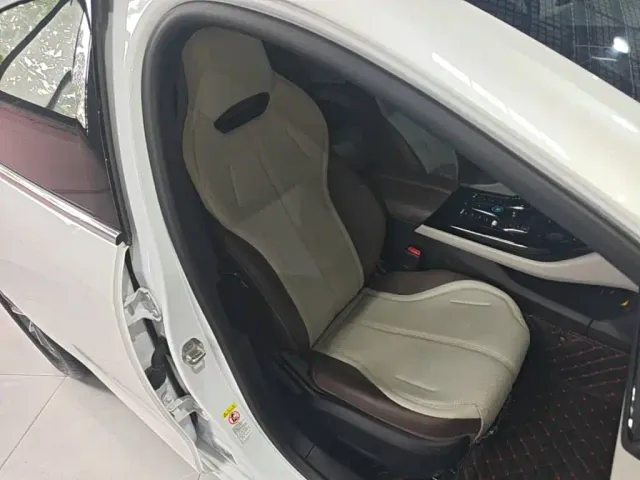BYD Qin PLUS — Фото автомобиля 24