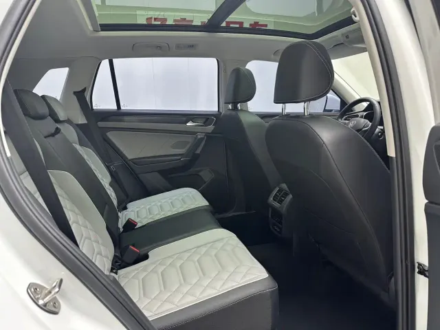 Volkswagen Tayron — Фото автомобиля 6