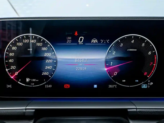 Mercedes-Benz GLE-Class — Фото автомобиля 13