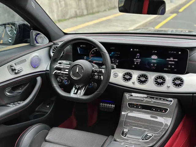 Mercedes-Benz E-Class AMG — Фото автомобиля 10