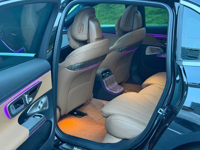 Mercedes-Benz E-Class — Фото автомобиля 8