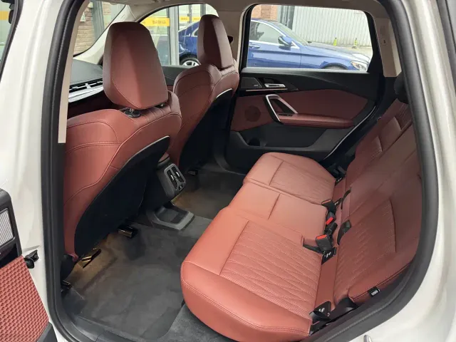 BMW X1 — Фото автомобиля 9
