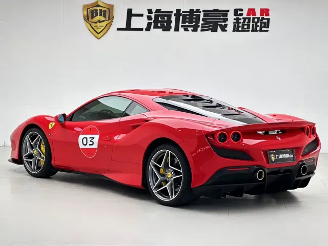 Ferrari F8 — Фото автомобиля 7
