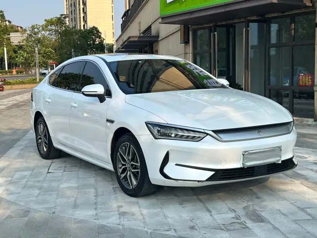 BYD Qin PLUS — Фото автомобиля 2