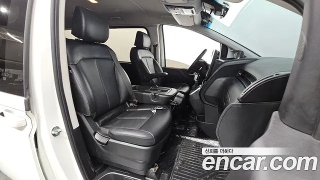 Hyundai Staria — Фото автомобиля 16