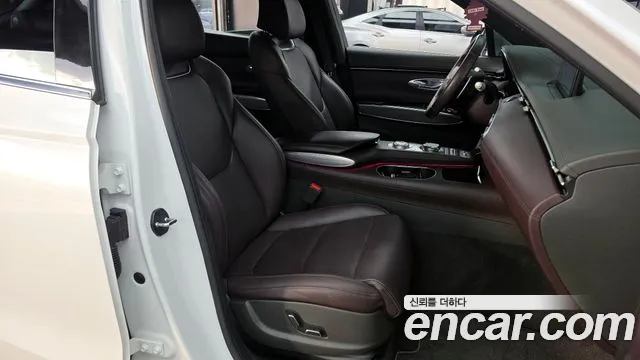 Genesis GV70 2.2 Дизель 2WD — Фото автомобиля 20