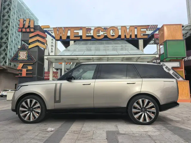 Land Rover Range Rover — Фото автомобиля 3