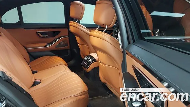 Mercedes-Benz S-Class W223 — Фото автомобиля 10