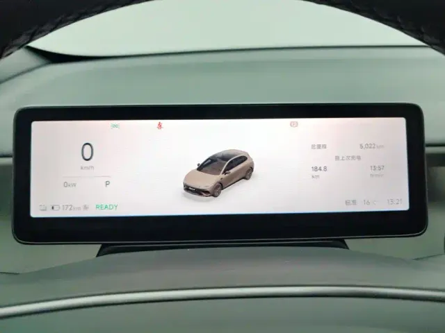 Leapmotor Lafa 5 — Фото автомобиля 14