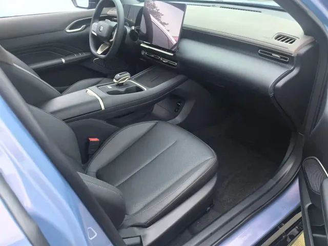 Changan Eado — Фото автомобиля 5