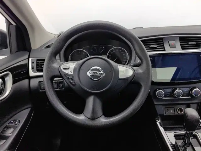 Nissan Sylphy — Фото автомобиля 11