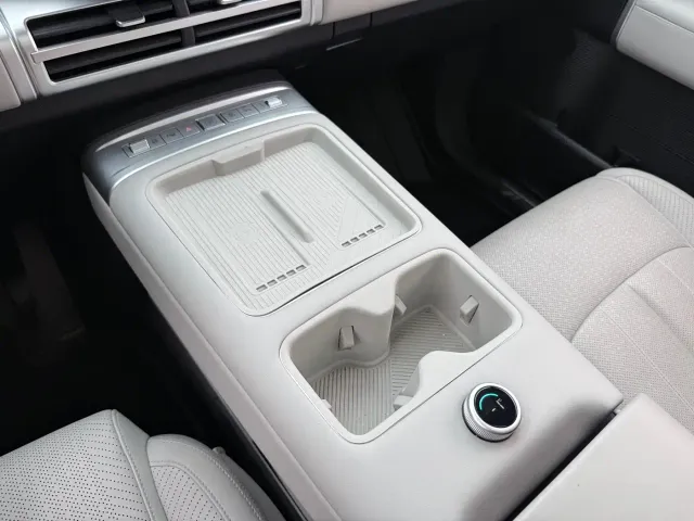 BYD FangChengBao Titanium 7 — Фото автомобиля 13