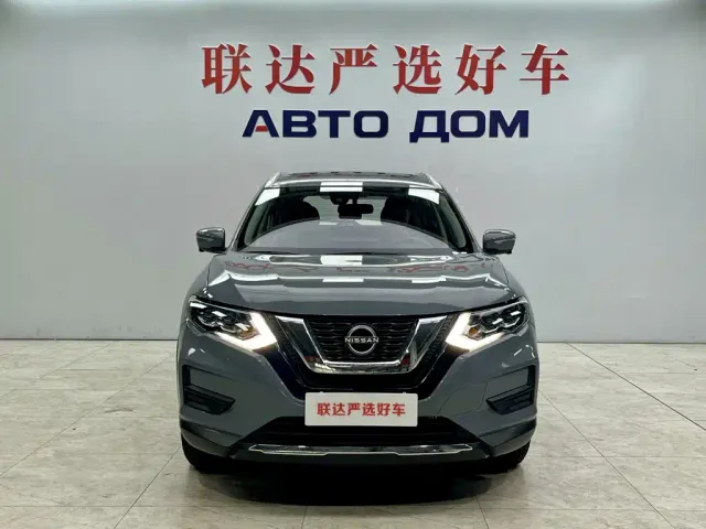 Nissan X-Trail — Фото автомобиля 2