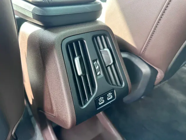 BMW X1 — Фото автомобиля 24