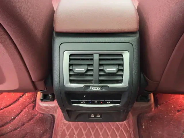 BMW X3 — Фото автомобиля 12