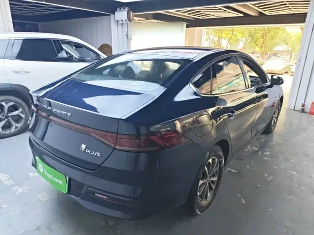 BYD Qin PLUS — Фото автомобиля 6